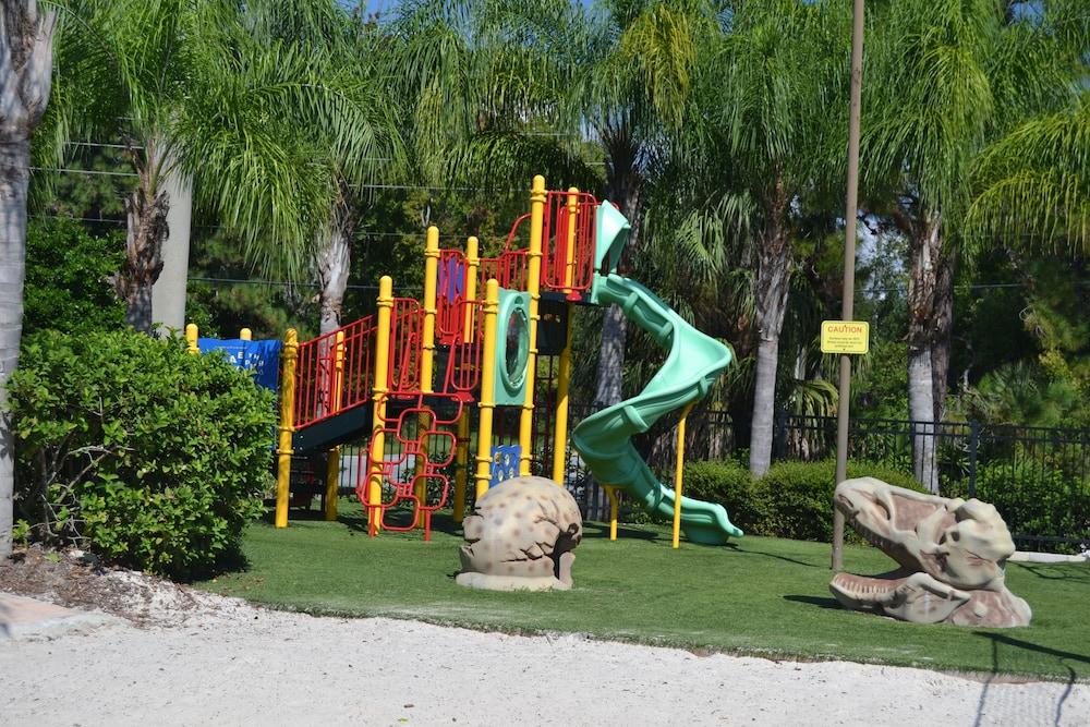 Hilton Vacation Club Cypress Pointe Orlando